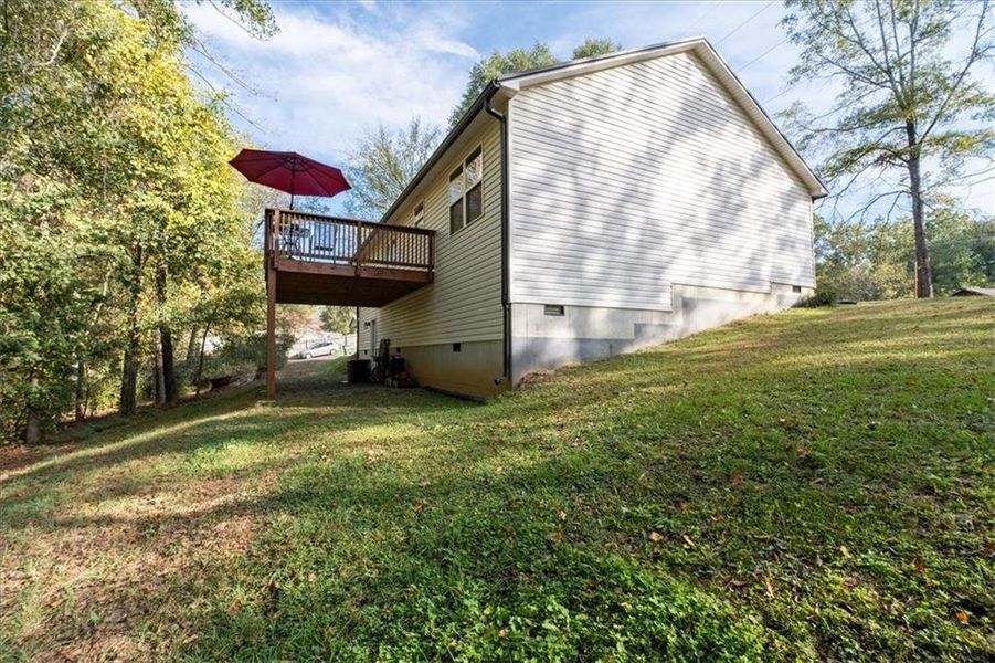 Image 28 of a home in . Image 28 of a home in .