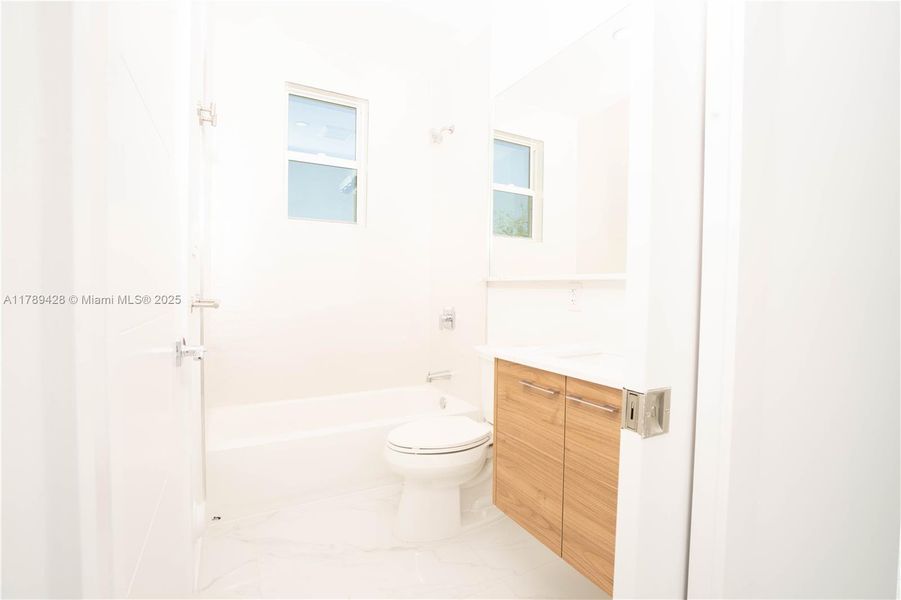 Image 18 of a home in . Image 18 of a home in .