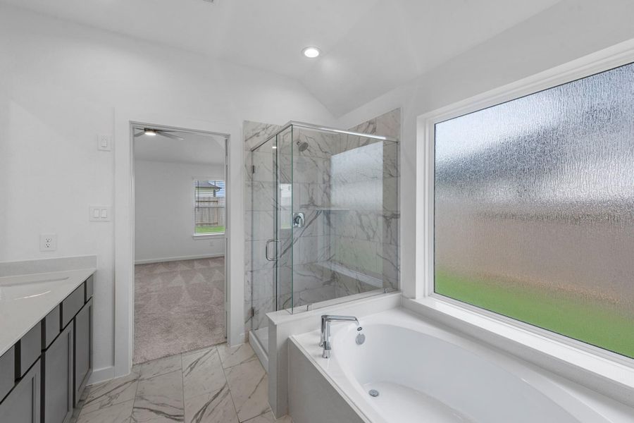 Furnished interior view inside a new home in Briarwood Crossing, Rosenberg (Image 14).