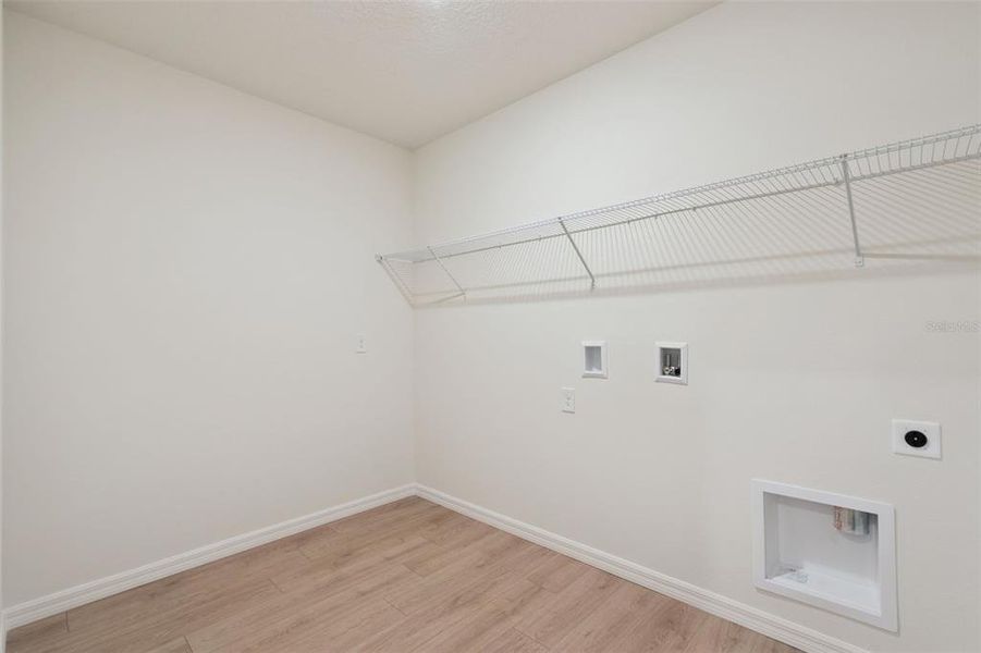 Spacious, unfurnished interior of a new home in , Ormond Beach (Image 8).