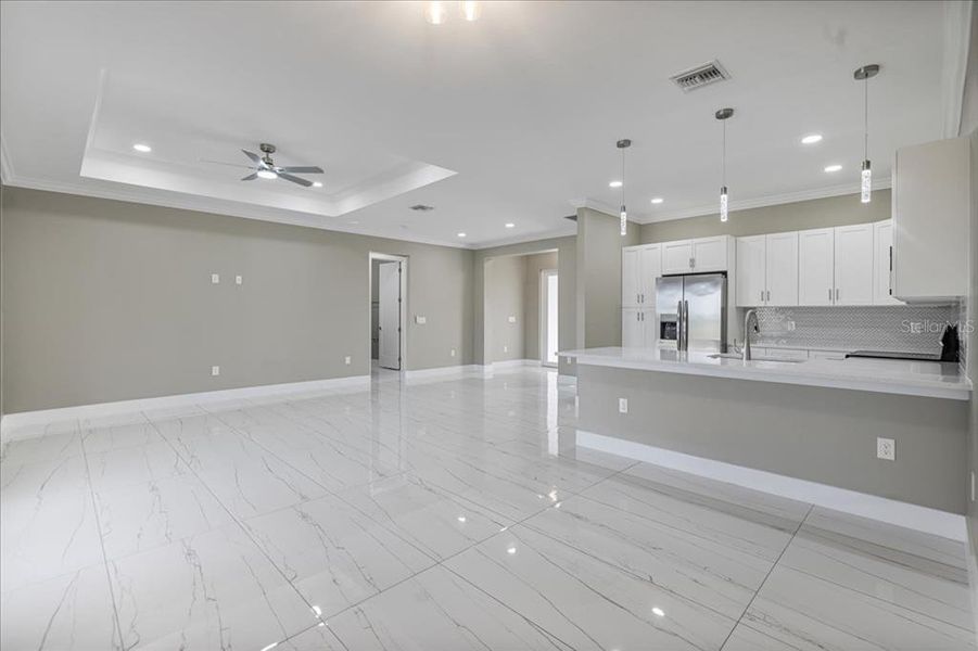 Spacious, unfurnished interior of a new home in , Lehigh Acres (Image 22).