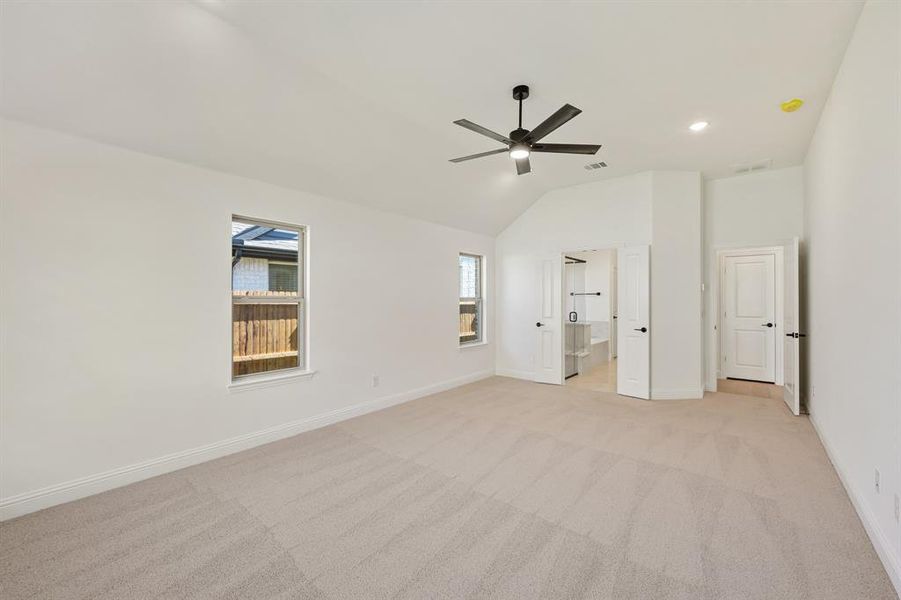 Spacious, unfurnished interior of a new home in Willow Wood Classic 50, McKinney (Image 28). Spacious, unfurnished interior of a new home in Willow Wood Classic 50, McKinney (Image 28).