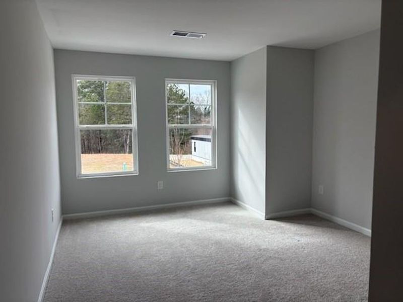 Spacious, unfurnished interior of a new home in Lake Shore, Winder (Image 6). Spacious, unfurnished interior of a new home in Lake Shore, Winder (Image 6).