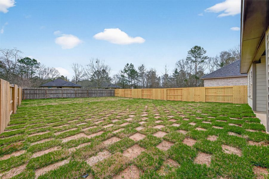 Exterior details and patio area of a home in , Cleveland (Image 24).