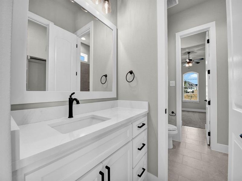 Furnished interior view inside a new home in , Weatherford (Image 8).