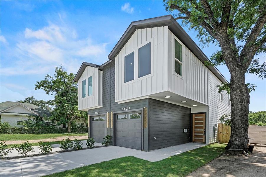Front exterior of a new home in , Dallas, TX, highlighting curb appeal (Image 18).