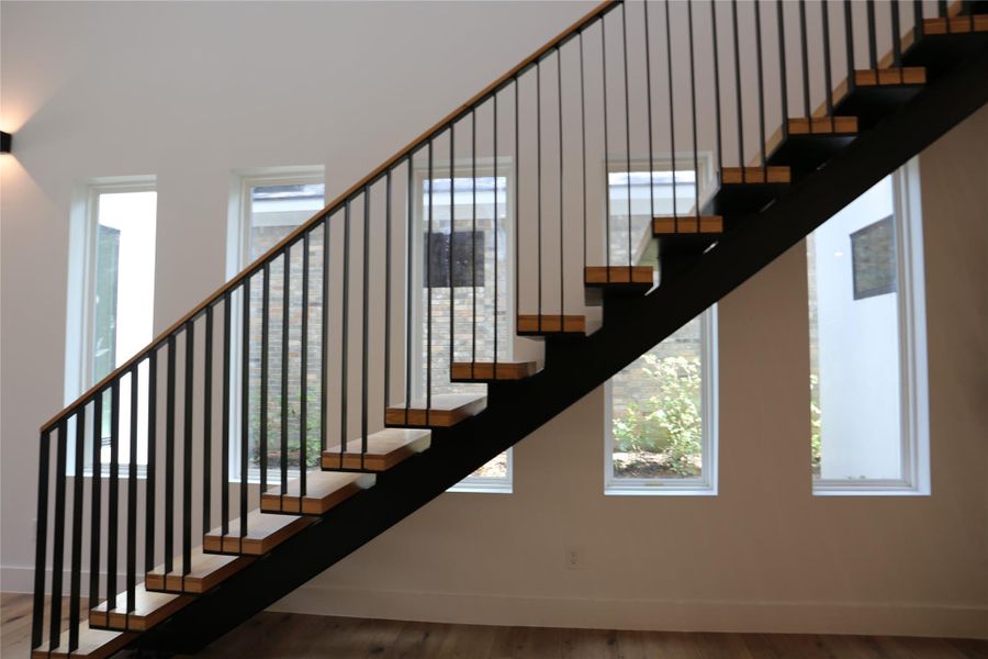 Spacious, unfurnished interior of a new home in , Montgomery (Image 37).