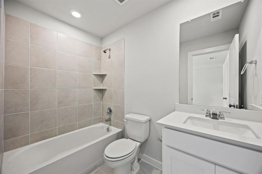 Furnished interior view inside a new home in Prestige Collection at Overland Grove, Forney (Image 4). Furnished interior view inside a new home in Prestige Collection at Overland Grove, Forney (Image 4).