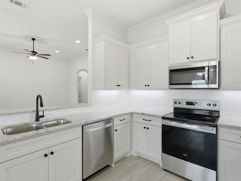 Furnished interior view inside a new home in , Tolar (Image 9).