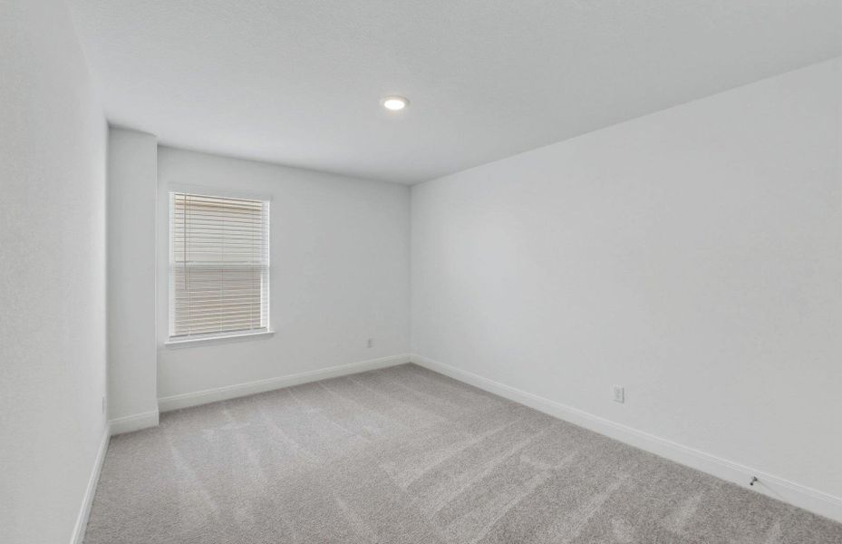Spacious, unfurnished interior of a new home in Patterson Ranch, Georgetown (Image 16).