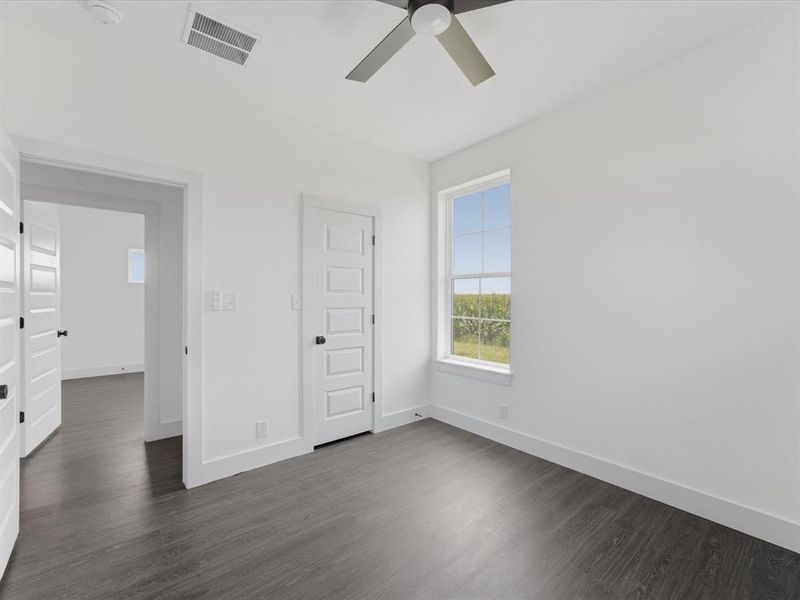 Spacious, unfurnished interior of a new home in , Avalon (Image 37).