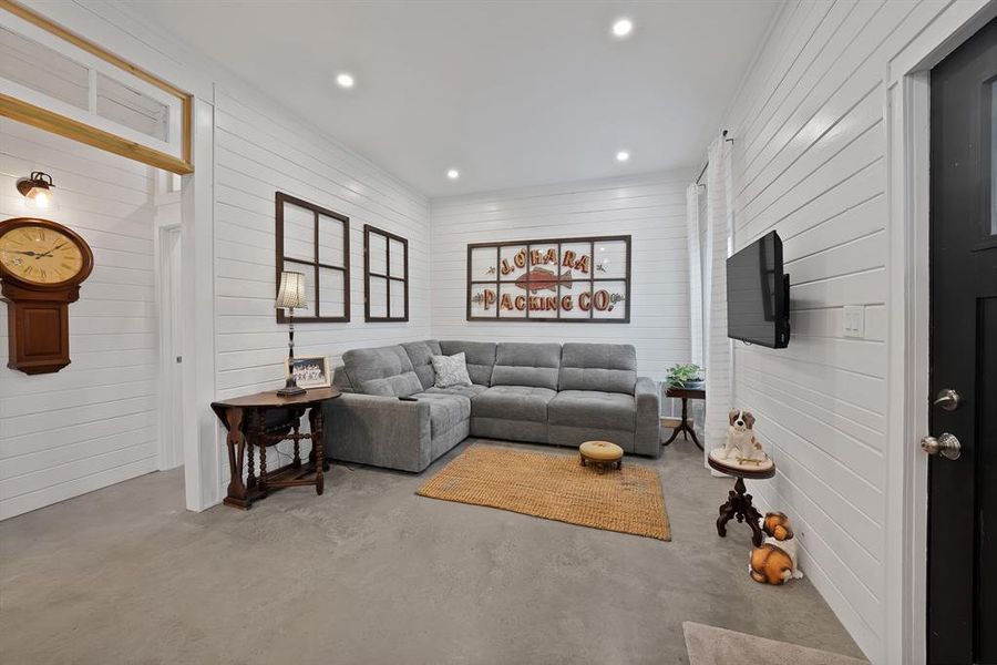 Furnished interior view inside a new home in , Springtown (Image 8).