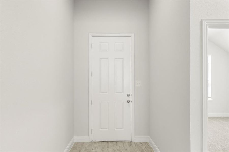 Spacious, unfurnished interior of a new home in Arcadia Trails, Balch Springs (Image 15).