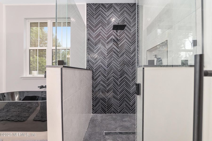 Furnished interior view inside a new home in , Gainesville (Image 12).