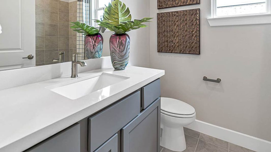 Representative furnished interior of a home built from the Camelia by Taylor Morrison in Trillium 50s, Richmond (Image 8).