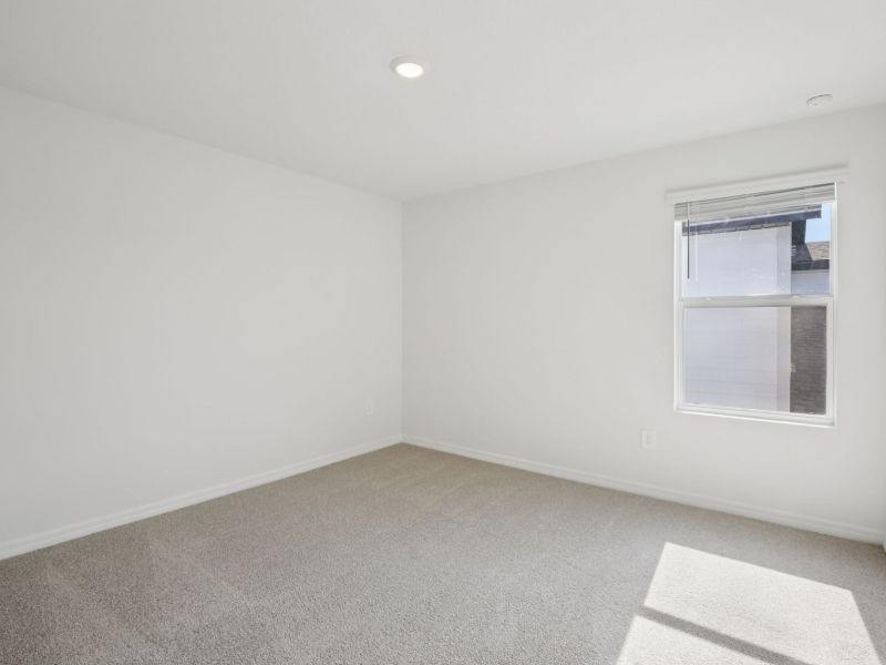 Spacious, unfurnished interior of a new home in Oakfield Trails - Premier Series, Parrish (Image 15).