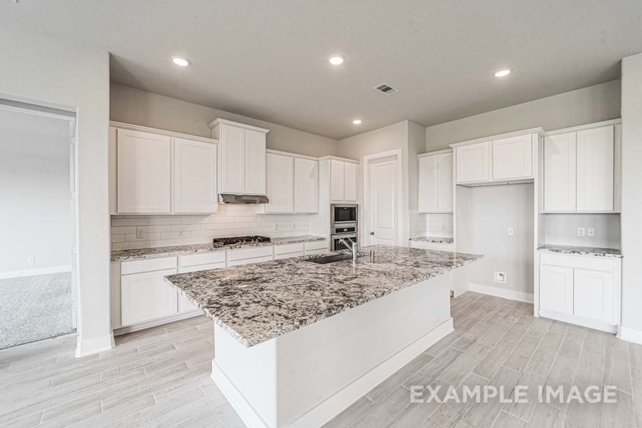 Representative furnished interior of a home built from the The George by Davidson Homes LLC in Lago Mar, Texas City (Image 5).