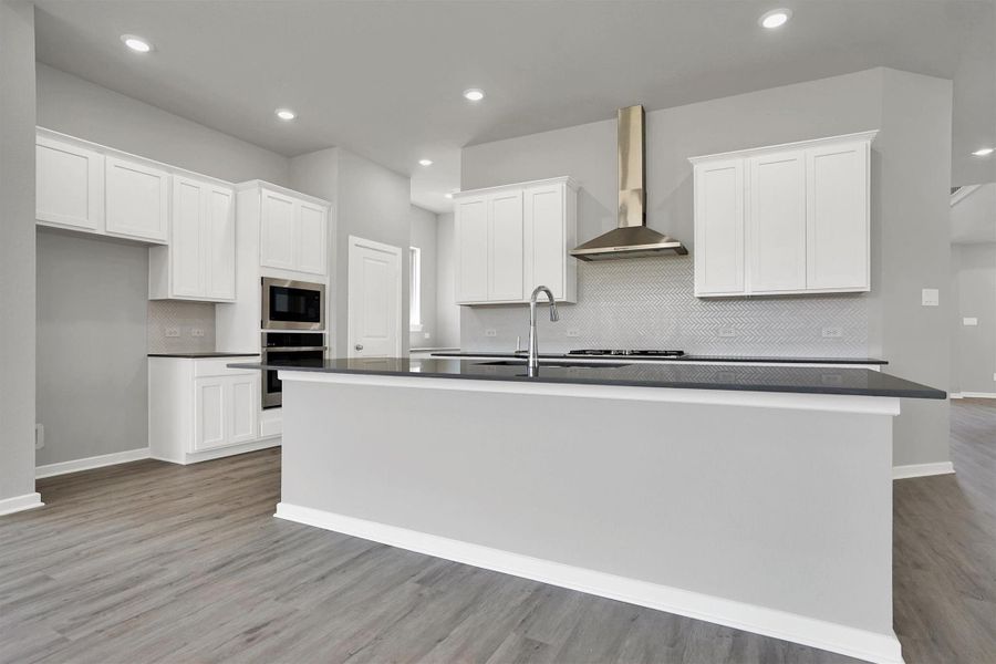 Image 43 of a home in Sunterra 50s. Image 43 of a home in Sunterra 50s.