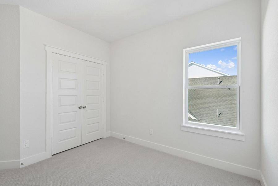 Spacious, unfurnished interior of a new home in , Katy (Image 18).