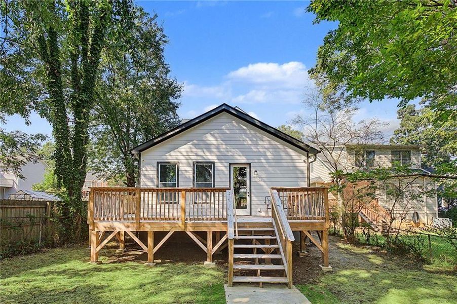 Exterior details and patio area of a home in , Atlanta (Image 4).