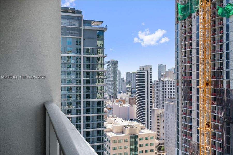 Condo located in Miami, FL showcasing its design and architecture (Image 26). Condo located in Miami, FL showcasing its design and architecture (Image 26).