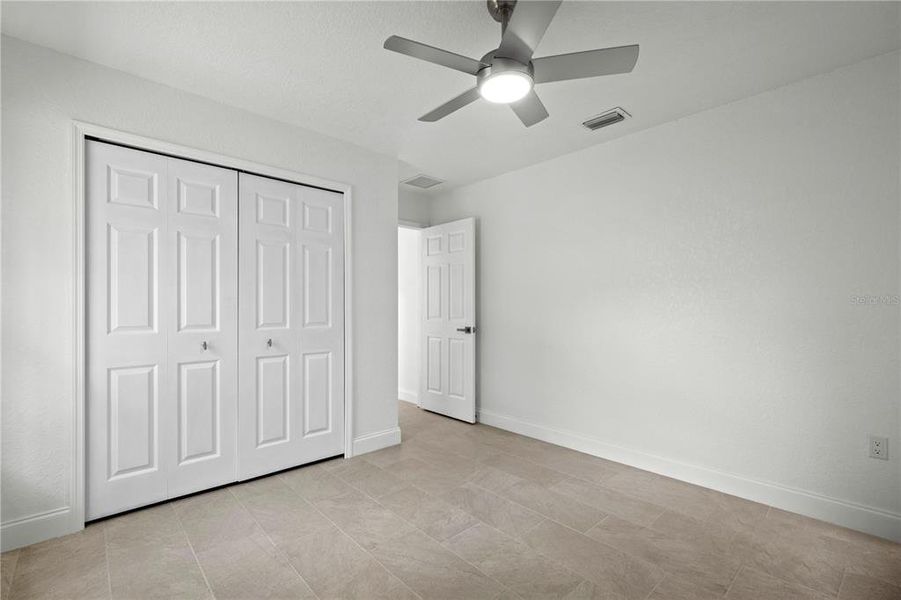 Spacious, unfurnished interior of a new home in , Dunnellon (Image 16).
