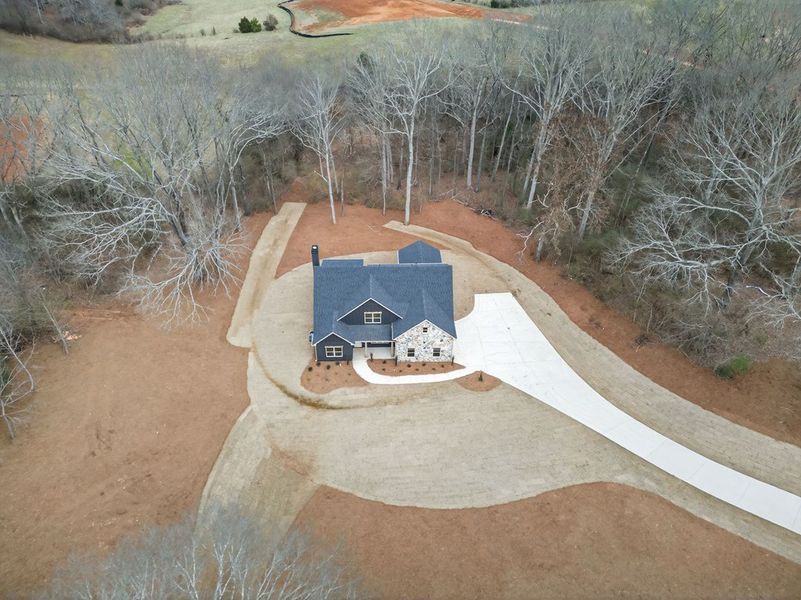 Image 40 of a home in Blackwelder Bluff.