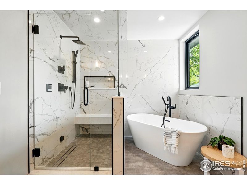 Steam shower & soaking tub Steam shower & soaking tub