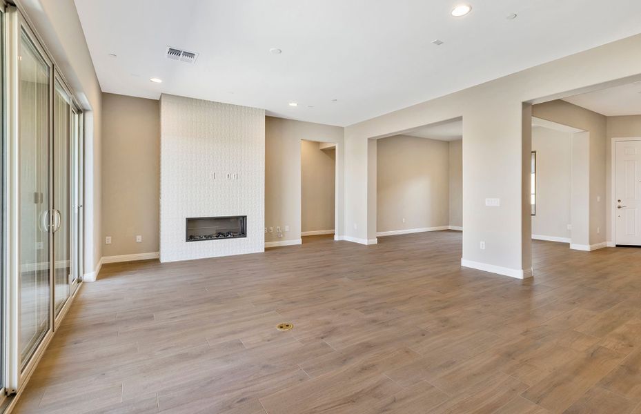 Quick Move-In Home Quick Move-In Home