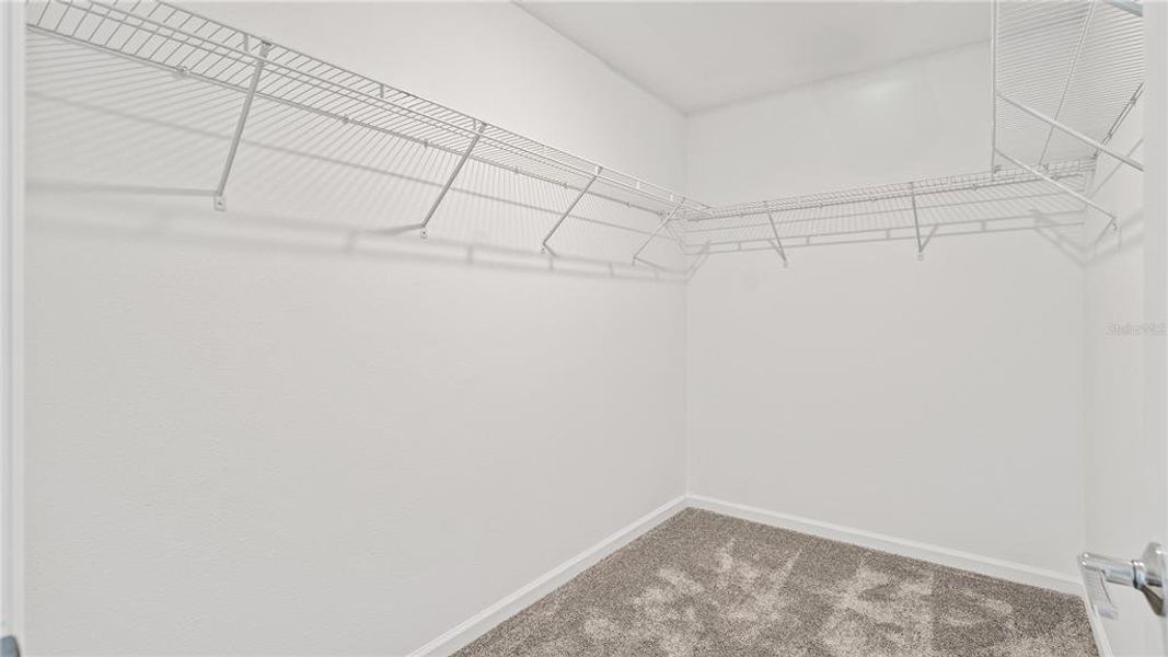 Spacious, unfurnished interior of a new home in , Apopka (Image 10).