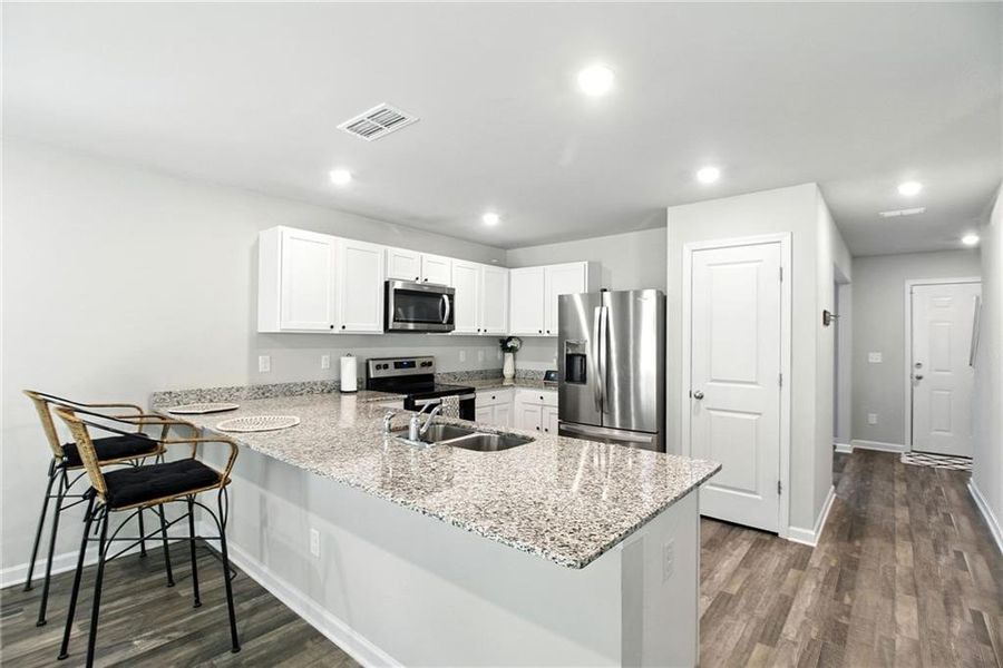 Furnished interior view inside a new home in , Dallas (Image 7).