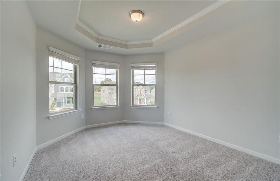 Spacious, unfurnished interior of a new home in Grandview at Millers Mill, Stockbridge (Image 18).