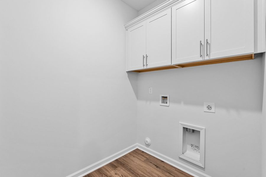 Spacious, unfurnished interior of a new home in Brayden, Advance (Image 35).