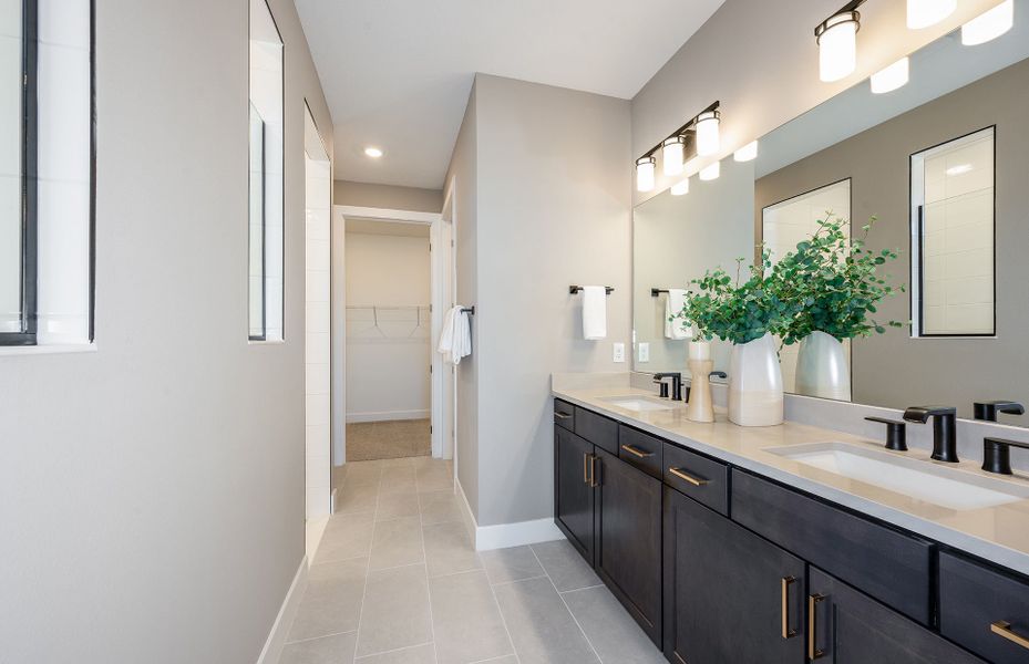 Representative furnished interior of a home built from the Mystique by Pulte Homes in Seaire, Parrish (Image 10).