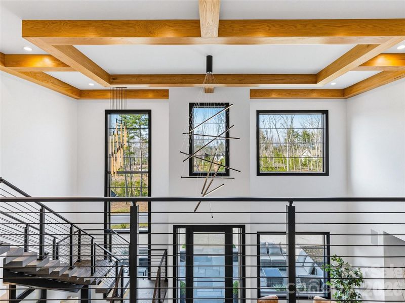 Community amenities in , Asheville (Image 32).