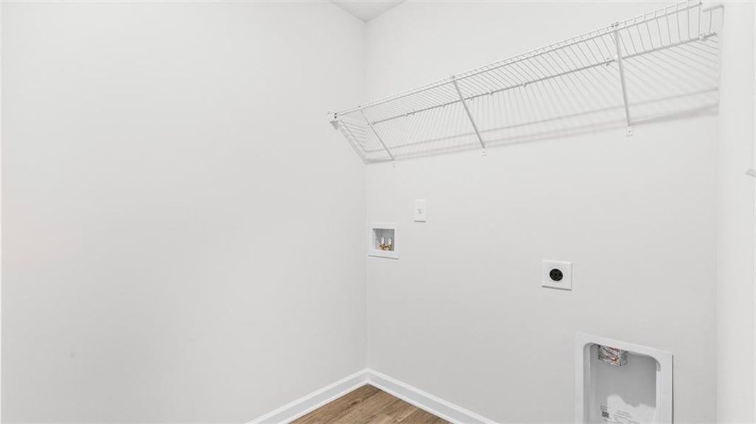 Spacious, unfurnished interior of a new home in Echo Glen, Stockbridge (Image 20). Spacious, unfurnished interior of a new home in Echo Glen, Stockbridge (Image 20).
