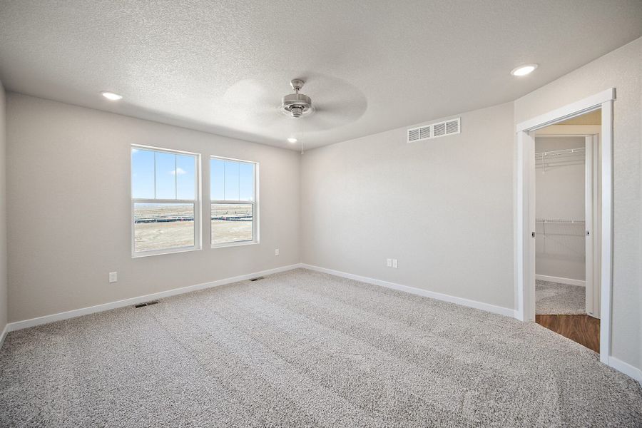 Spacious, unfurnished interior of a new home in Ridge at Lorson Ranch, Colorado Springs (Image 29). Spacious, unfurnished interior of a new home in Ridge at Lorson Ranch, Colorado Springs (Image 29).