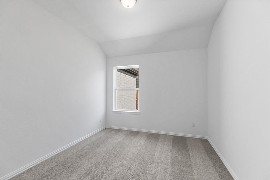 Spacious, unfurnished interior of a new home in River Ranch, Dayton (Image 22).