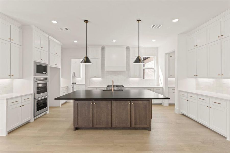 29. 3209 Canonero - Kitchen