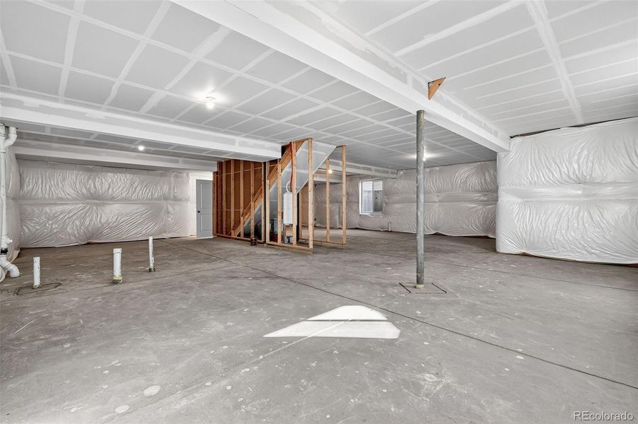 17136 W 92nd Loop ~ Ready Now