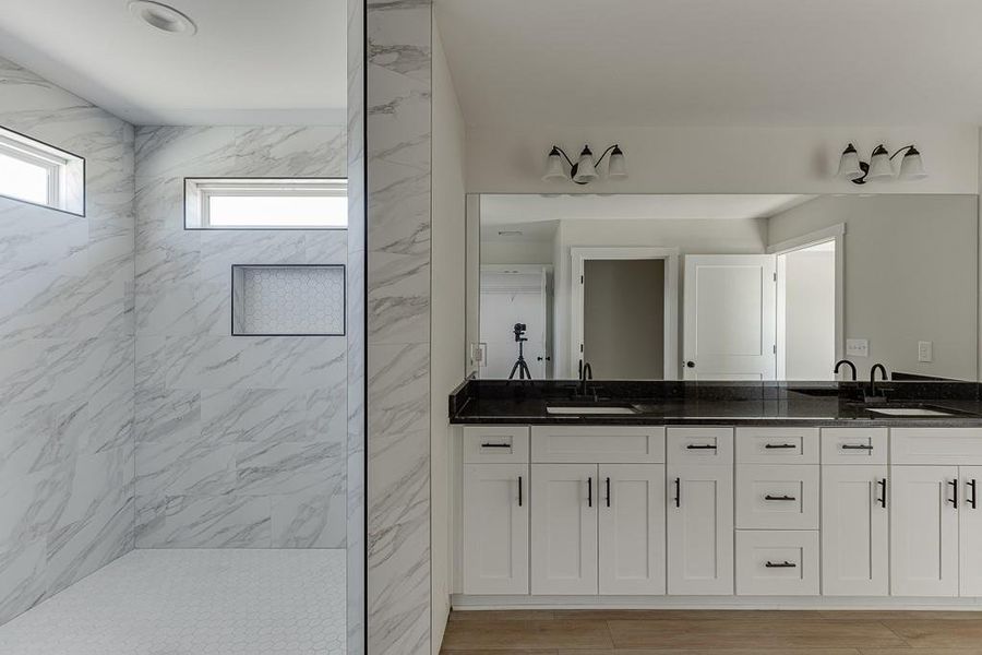 Furnished interior view inside a new home in , Hartwell (Image 10).