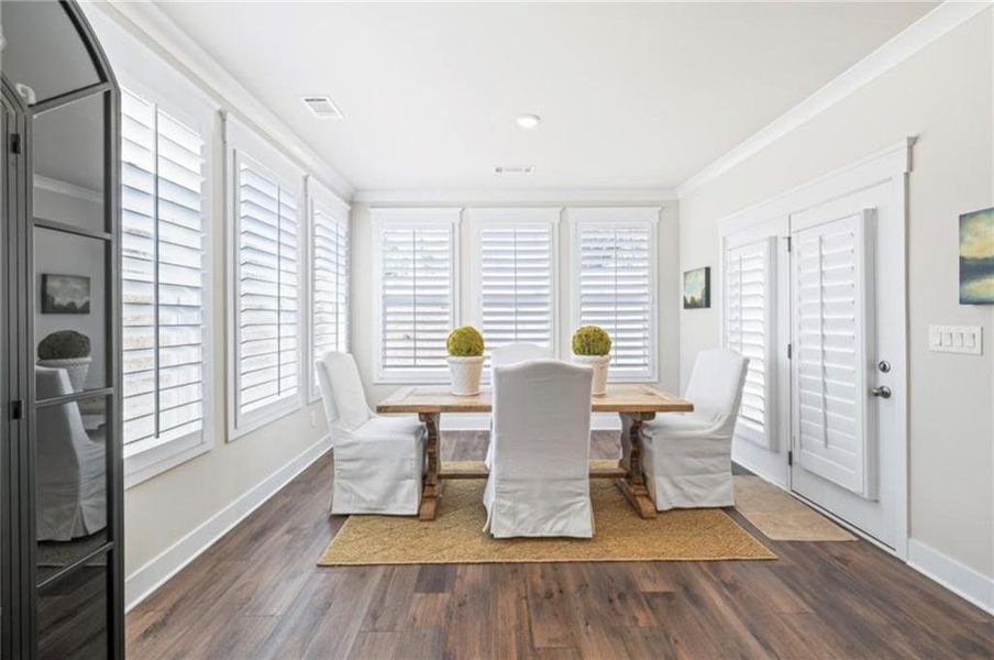 Furnished interior view inside a new home in Rosewood Lake Estates, Hoschton (Image 33). Furnished interior view inside a new home in Rosewood Lake Estates, Hoschton (Image 33).