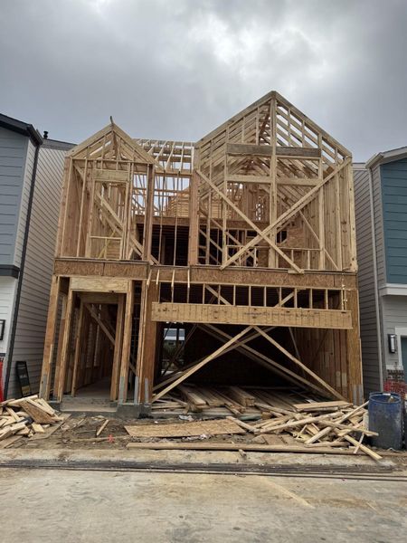 Let us show you how our advanced framing techniques have stood the test of time and allow more insulation for a quieter and more energy efficient home.