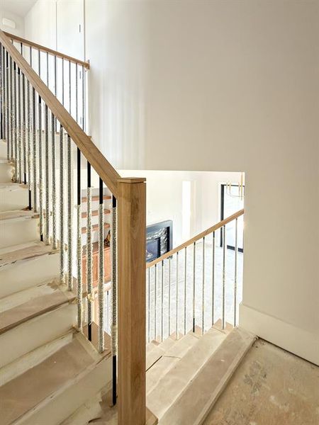 Spacious, unfurnished interior of a new home in , Roanoke (Image 18).