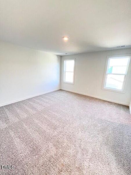 Interior 9 - 27 Dec 2025