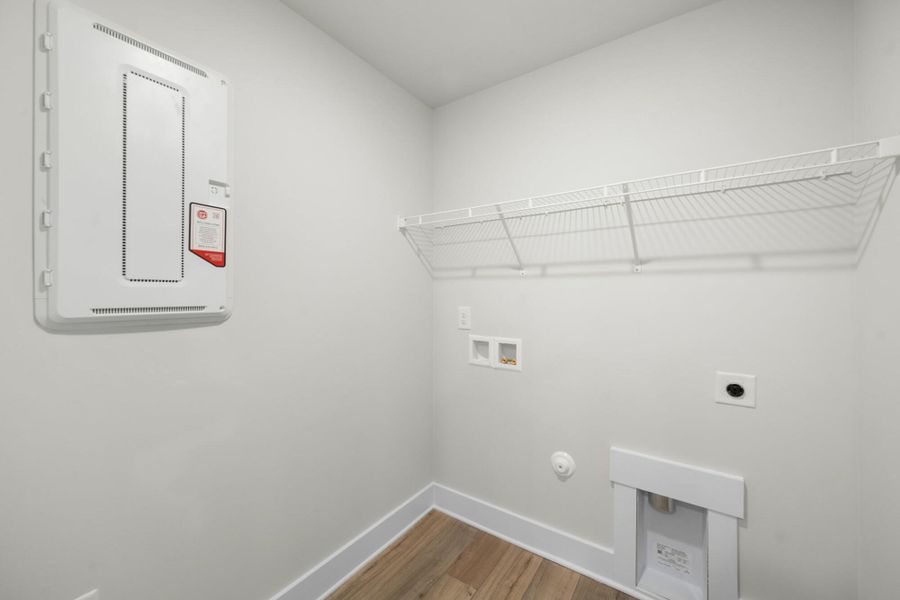 Spacious, unfurnished interior of a new home in Harbor Crossing, Greensboro (Image 22).