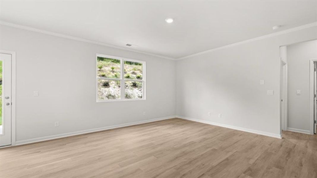 Spacious, unfurnished interior of a new home in Oconee Overlook, Gainesville (Image 18).
