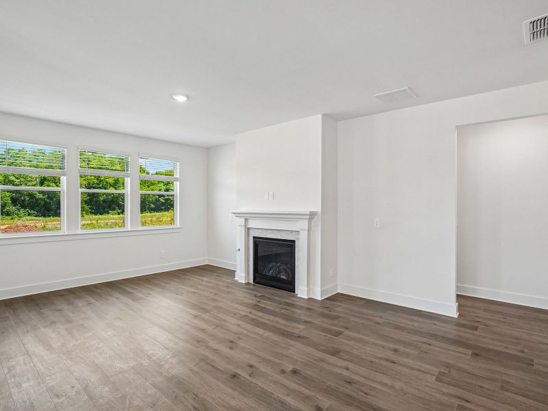 Spacious, unfurnished interior of a new home in Station Hill - Estate Series, Franklin (Image 12). Spacious, unfurnished interior of a new home in Station Hill - Estate Series, Franklin (Image 12).