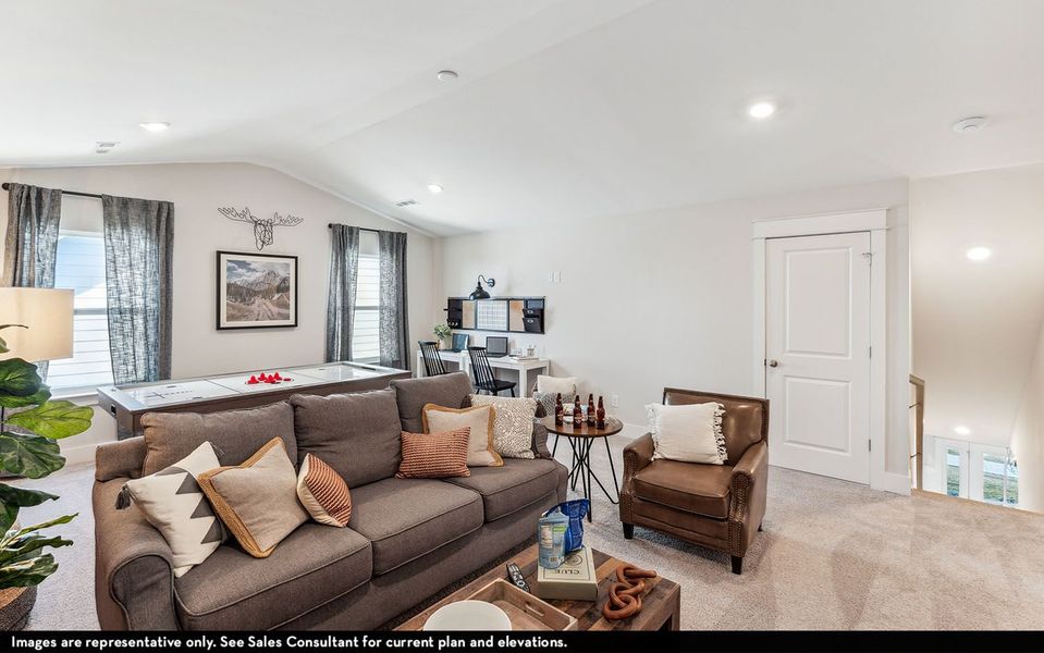 Furnished interior view inside a new home in McCain's Station, Gallatin (Image 26).