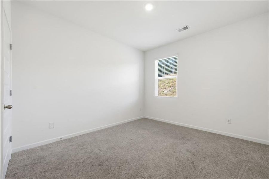 Spacious, unfurnished interior of a new home in Stillwater Springs, Dacula (Image 23).
